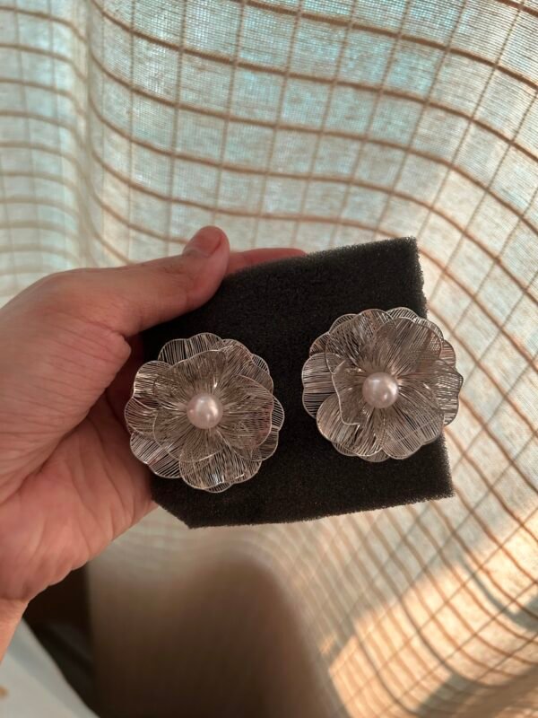 Silver Petals with Pearl
