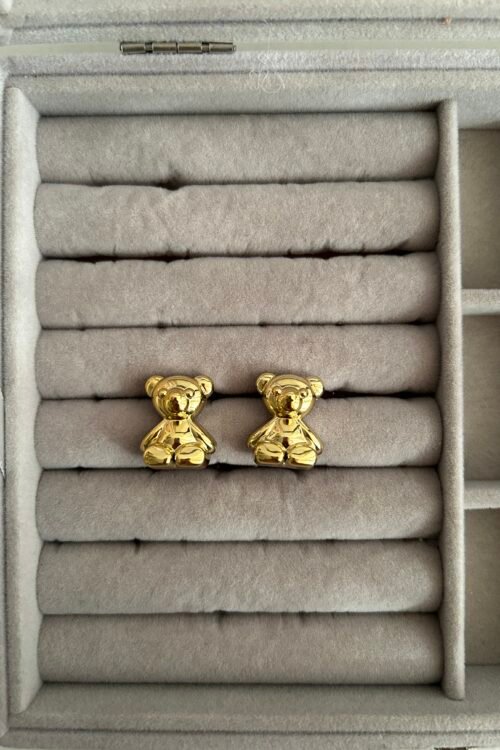 Hug Me Earrings