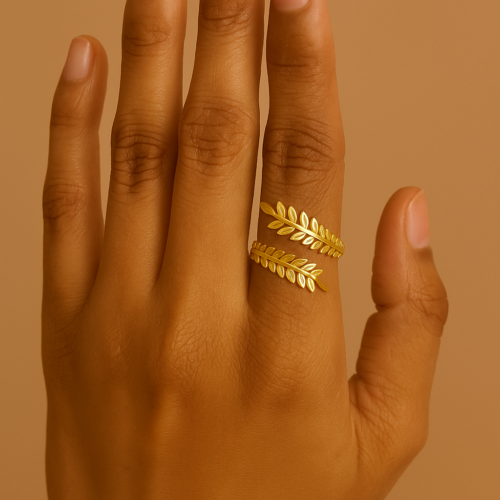 Aurelia Leaf Ring