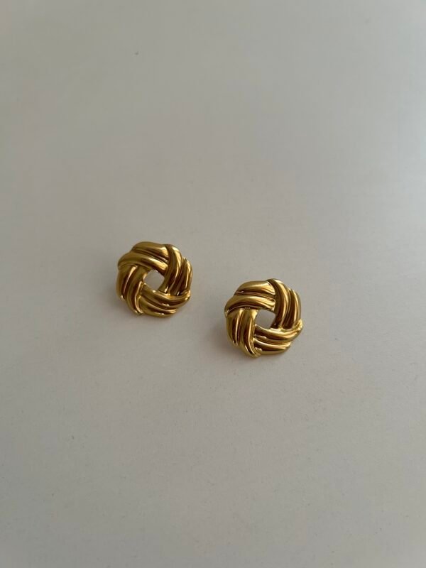 IMG_2295 Knot of Gold Earrings