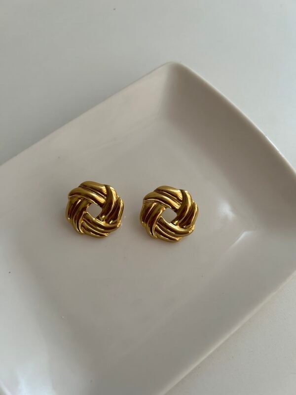 IMG_2296 Knot of Gold Earrings