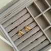 Pyramid Shell Studs