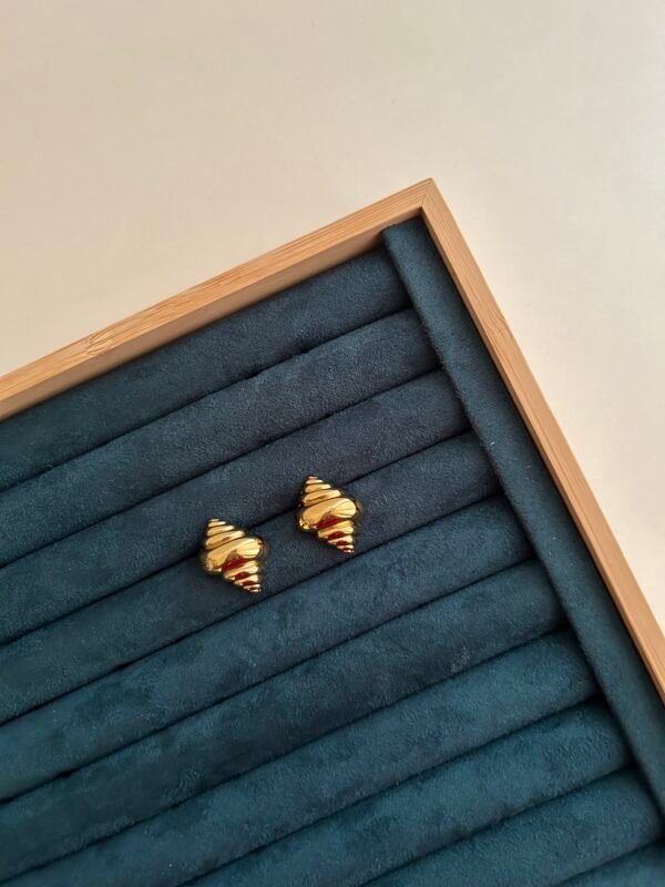 IMG_2363 Shellline Studs