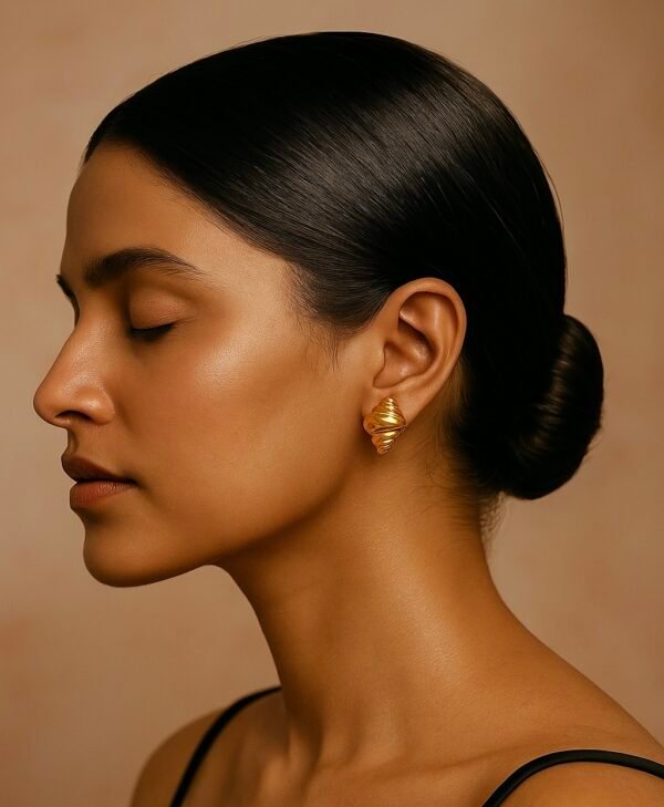 Shellline Studs